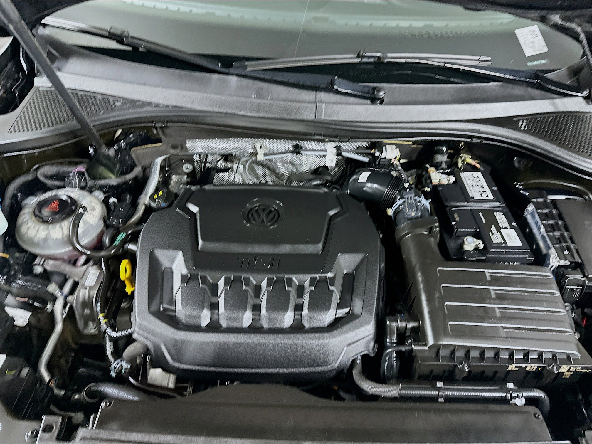 Used 2022 Volkswagen Tiguan SE image 31