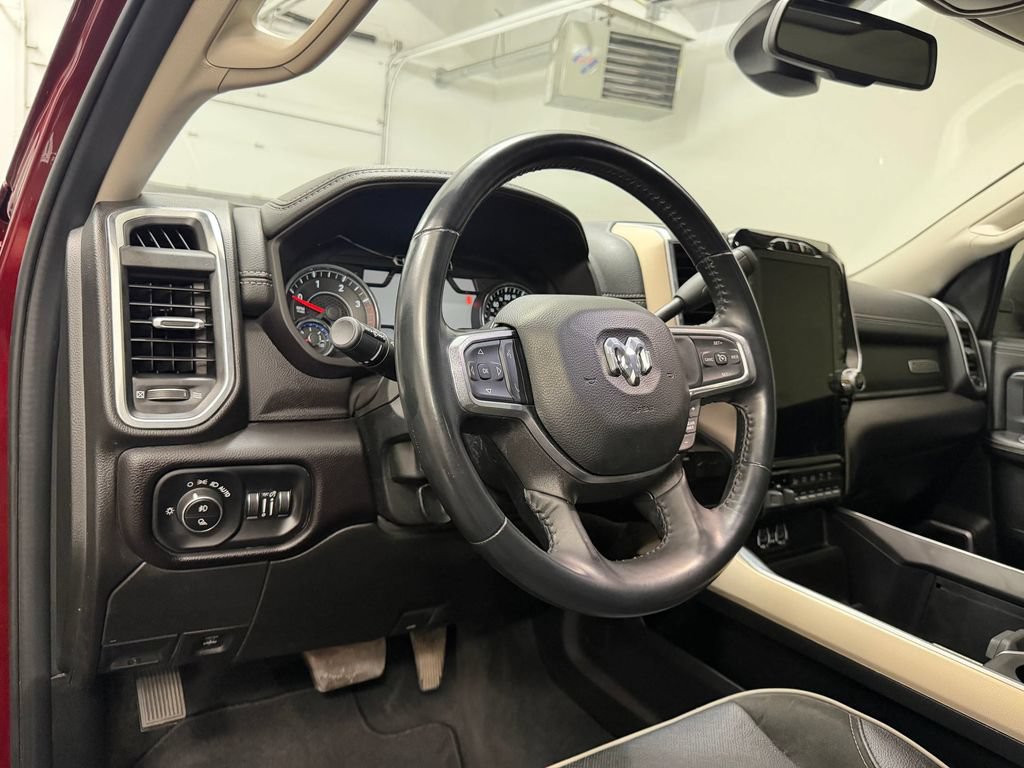 Used 2023 RAM 3500 Laramie AWD/4WD image 4