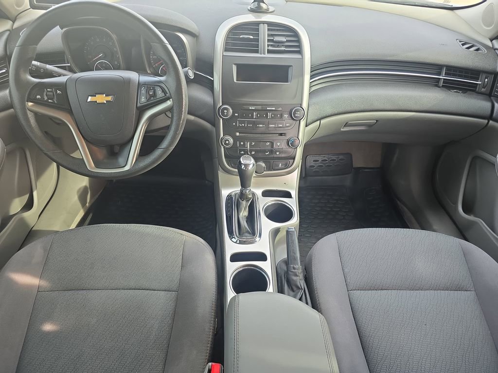 Used 2015 Chevrolet Malibu LS FWD image 9