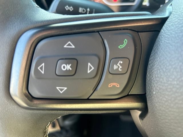 Used 2025 Jeep Wrangler Unlimited Sport AWD/4WD image 24