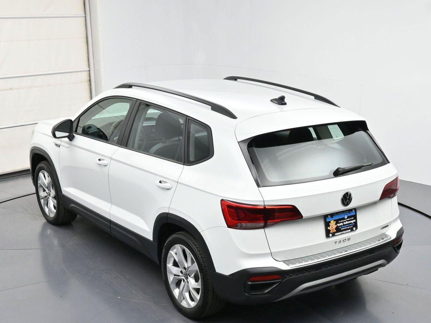 Certified 2023 Volkswagen Taos S w/ Driver Assistance Package AWD/4WD image 32