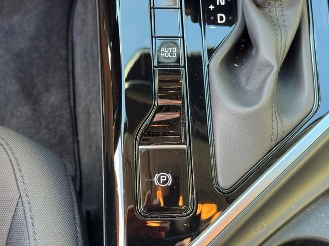 Used 2025 Kia Niro LX FWD image 51