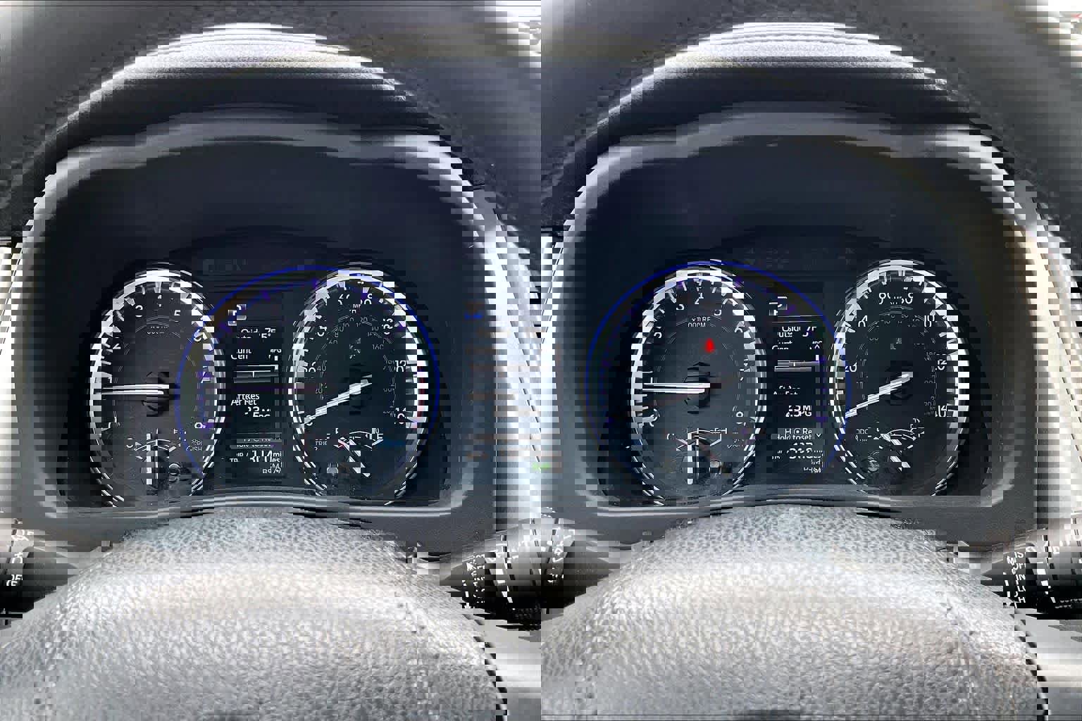 Used 2019 Toyota Highlander XLE image 23