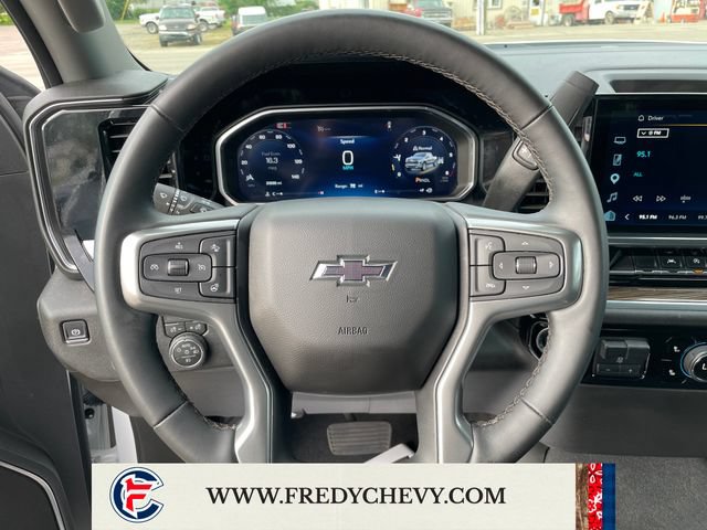 Used 2026 Chevrolet Silverado 1500 RST AWD/4WD image 16