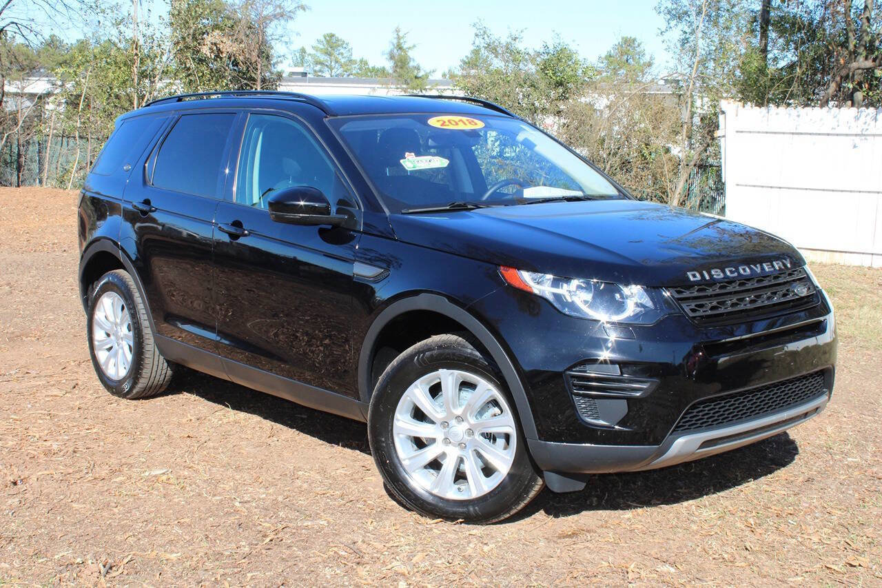 Used 2018 Land Rover Discovery Sport SE image 3