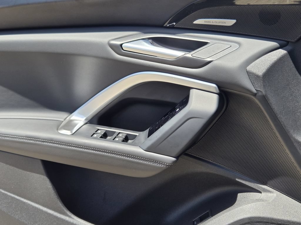 Certified 2025 Audi Q5 Premium Plus AWD/4WD image 28