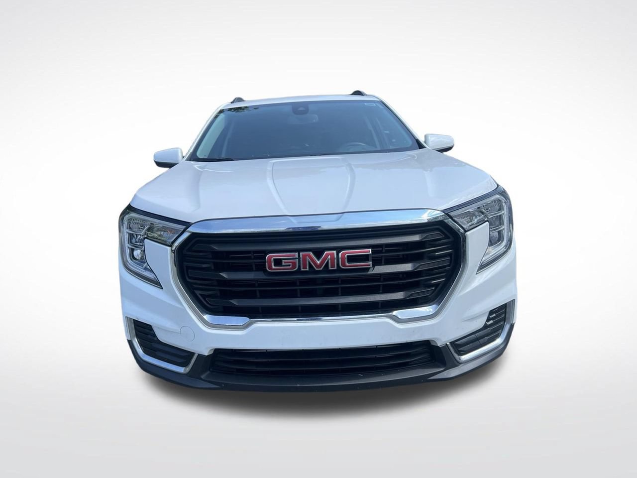 Used 2024 GMC Terrain SLE w/ Driver Convenience Package FWD image 8