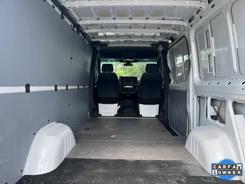Used 2023 Mercedes-Benz Sprinter 2500 image 21