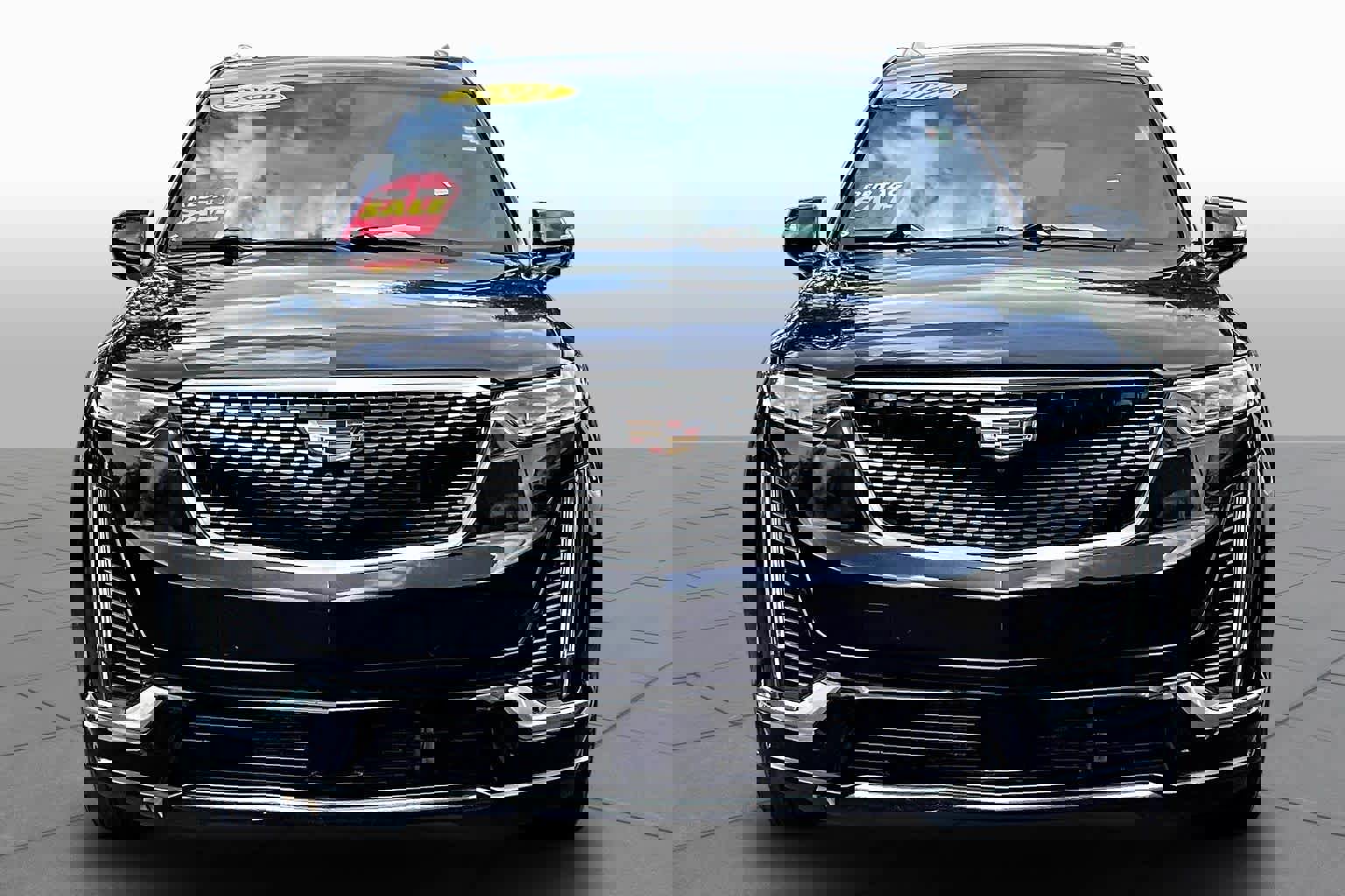 Used 2022 Cadillac XT6 Premium Luxury w/ Technology Package image 4