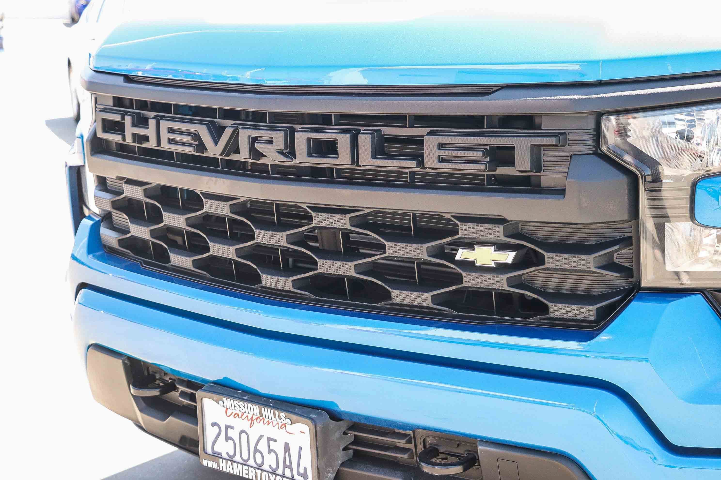 Used 2023 Chevrolet Silverado 1500 Custom AWD/4WD image 12