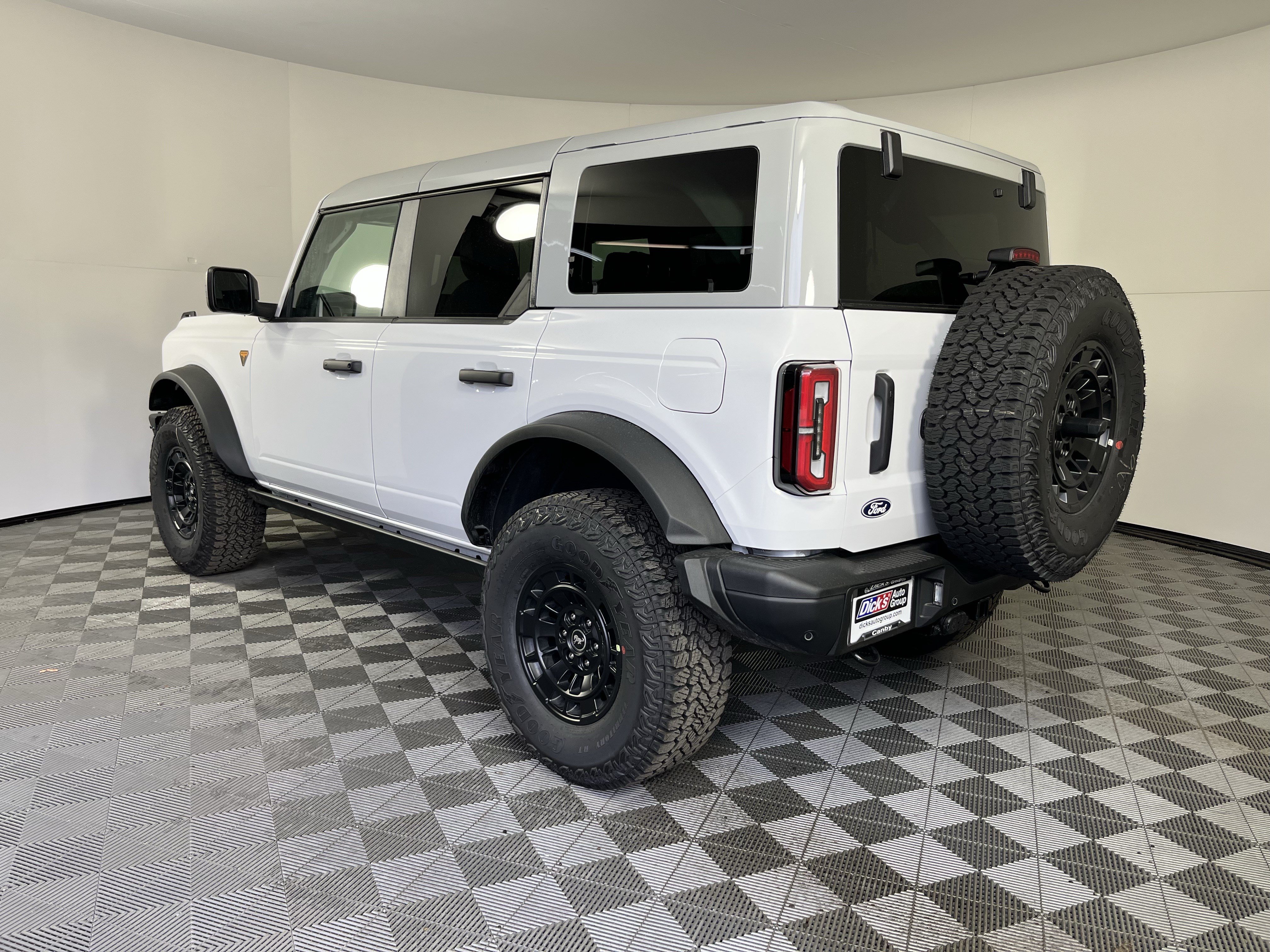 New 2026 Ford Bronco Badlands AWD/4WD image 3