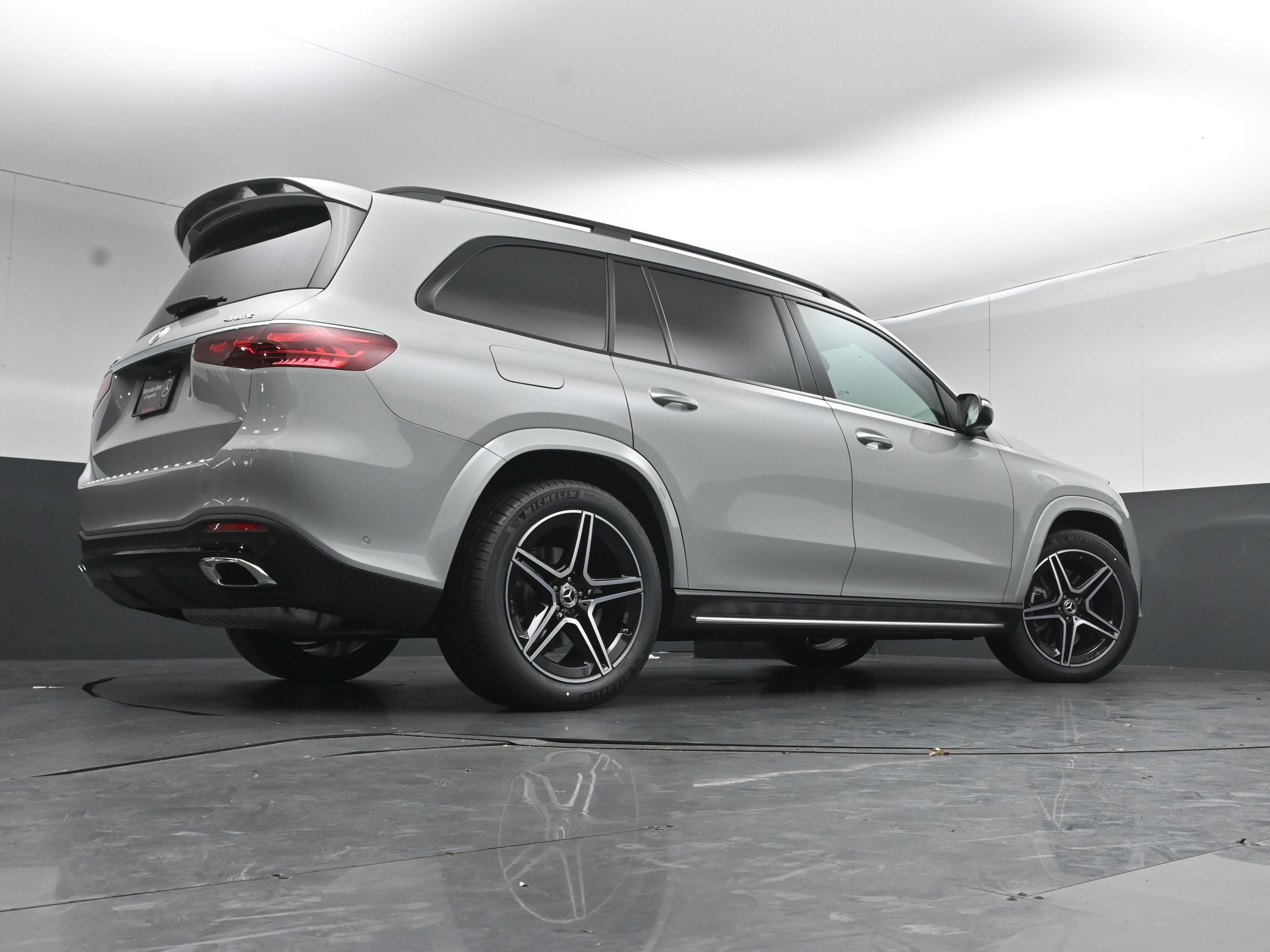 New 2026 Mercedes-Benz GLS 450 4MATIC image 38