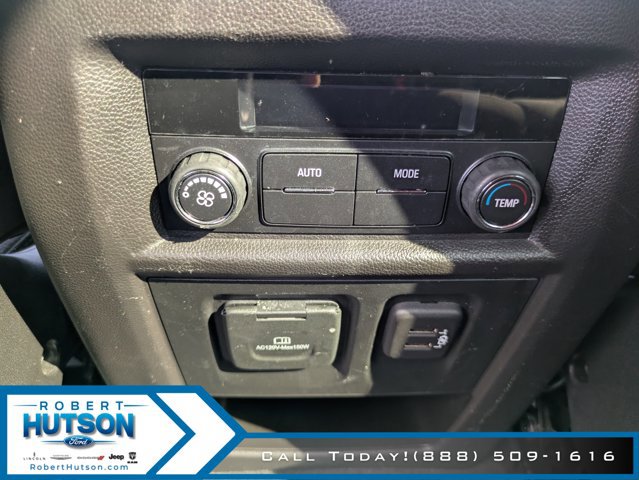 Used 2022 Chevrolet Traverse LT image 14