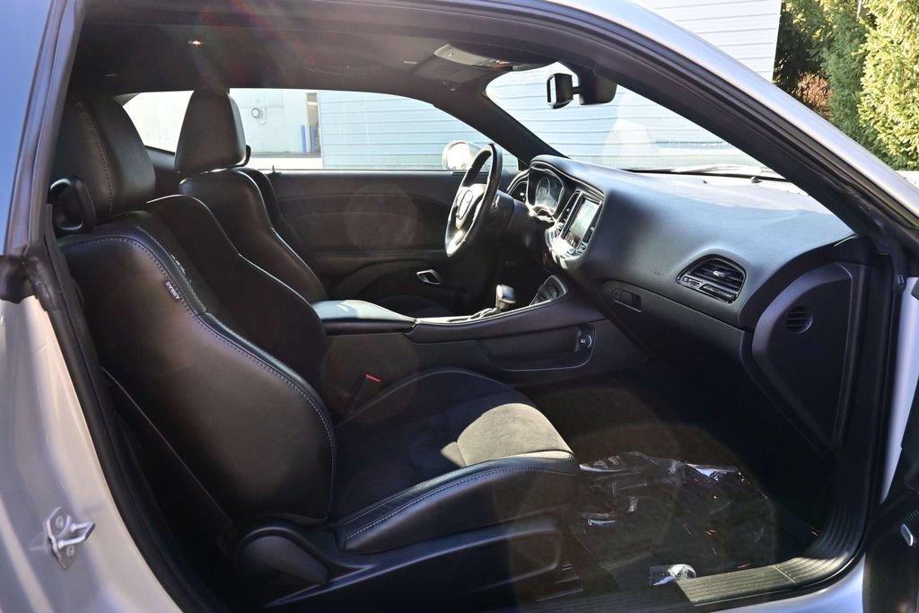 Used 2019 Dodge Challenger R/T Scat Pack w/ Plus Package RWD image 18