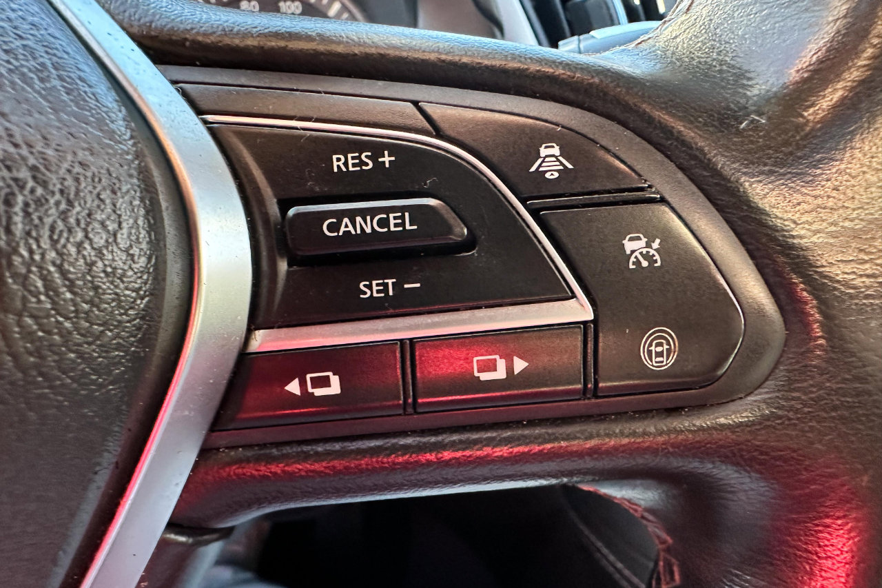 Used 2021 INFINITI Q50 Luxe image 20