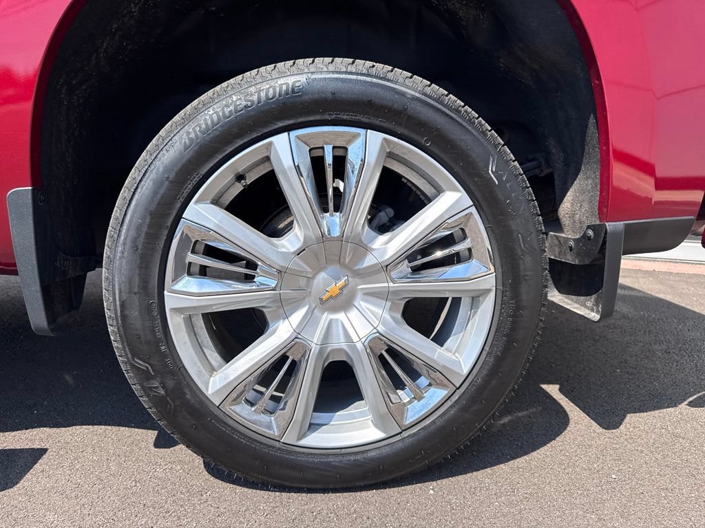 Used 2024 Chevrolet Silverado 1500 High Country AWD/4WD image 31