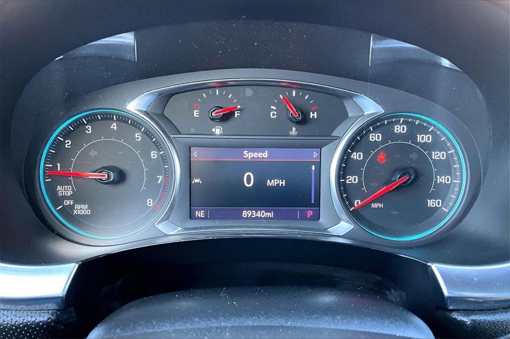 Used 2023 Chevrolet Traverse LT image 8