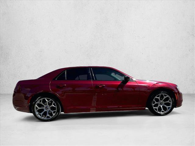 Used 2018 Chrysler 300 Touring w/ Sport Appearance Package RWD image 5