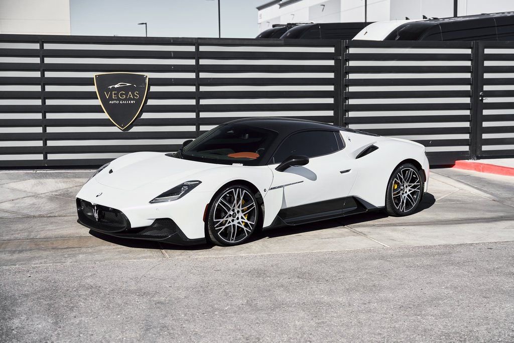 Used 2023 Maserati MC20 Coupe image 6