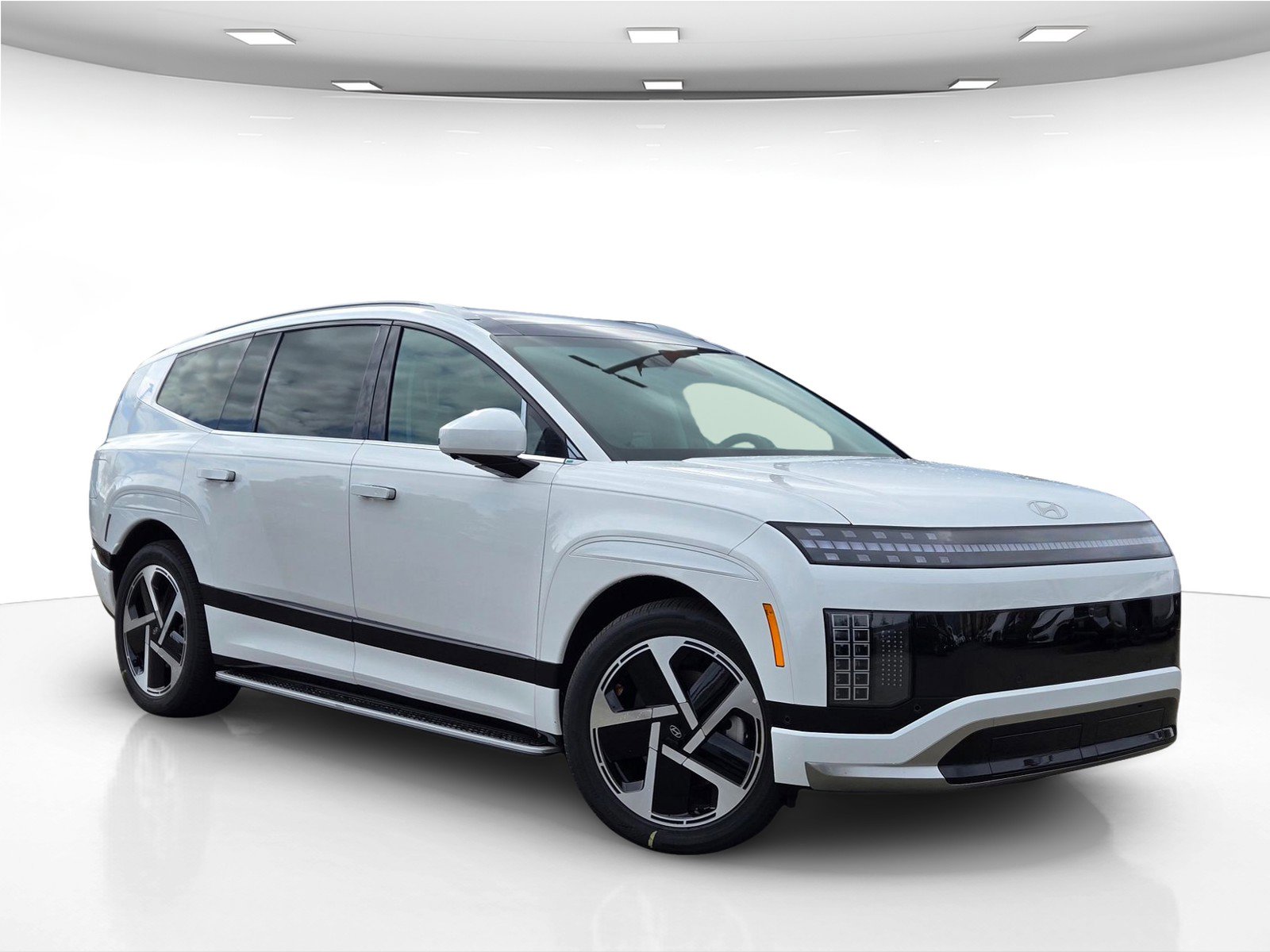 New 2026 Hyundai Ioniq 9 Calligraphy image 10