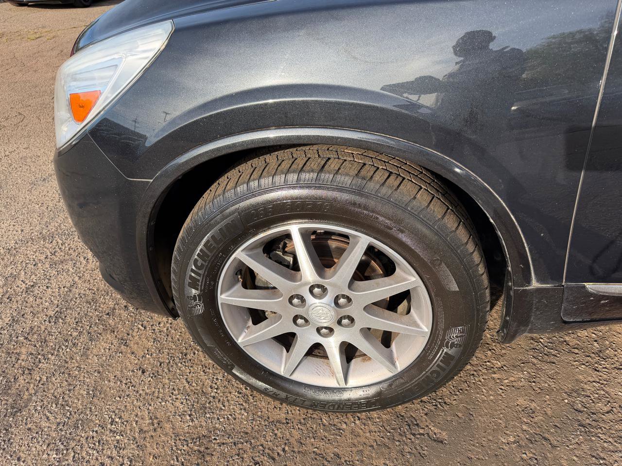 Used 2013 Buick Enclave Leather image 26