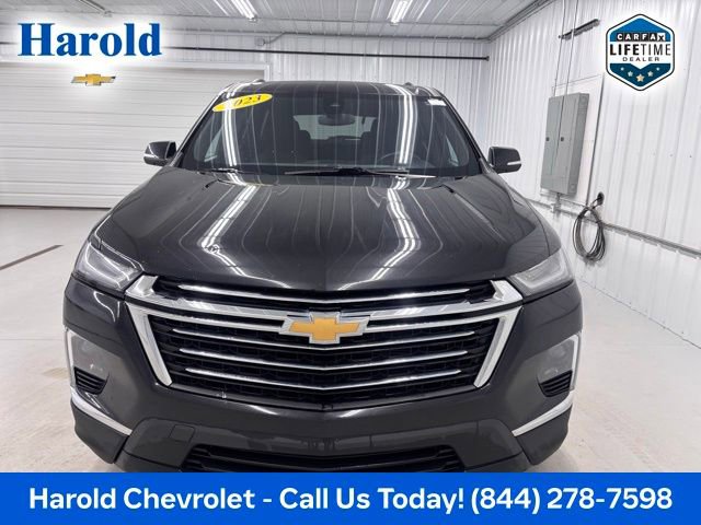 Used 2023 Chevrolet Traverse LT w/ LPO, Floor Liner Package AWD/4WD image 2