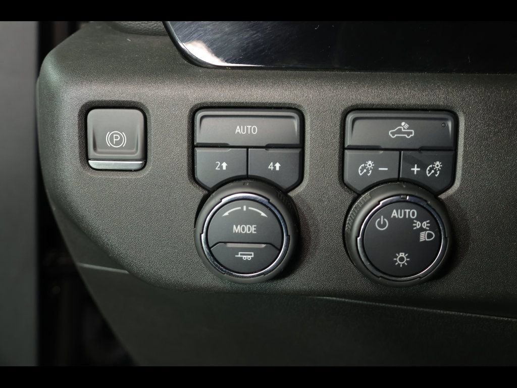 Used 2022 Chevrolet Silverado 1500 LT w/ All Star Edition Plus image 15