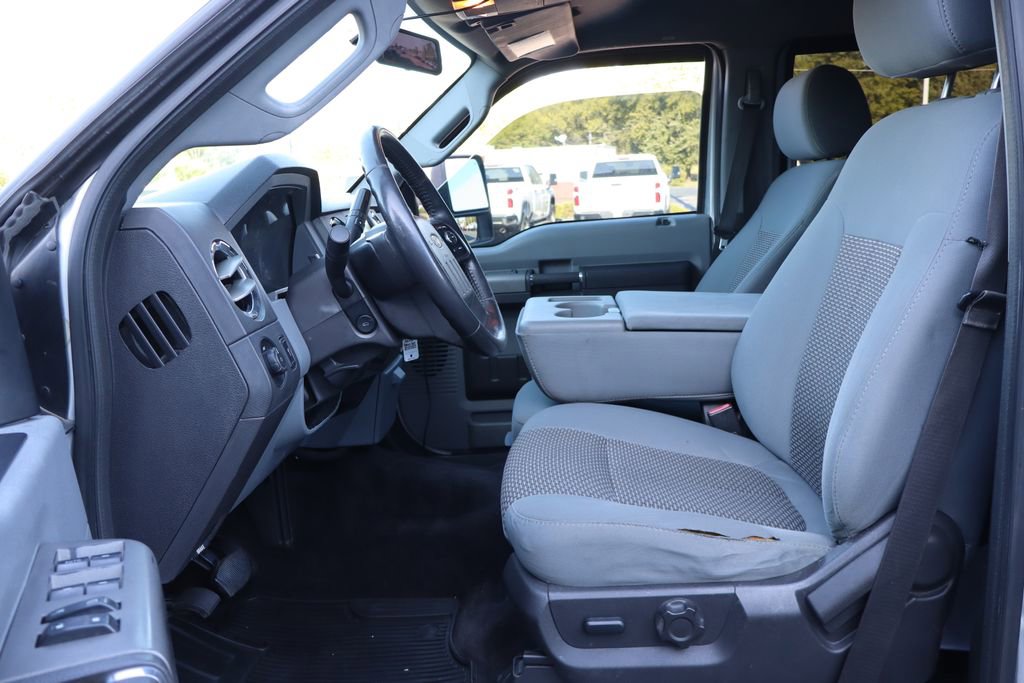 Used 2012 Ford F450 XLT w/ XLT Interior Pkg AWD/4WD image 5