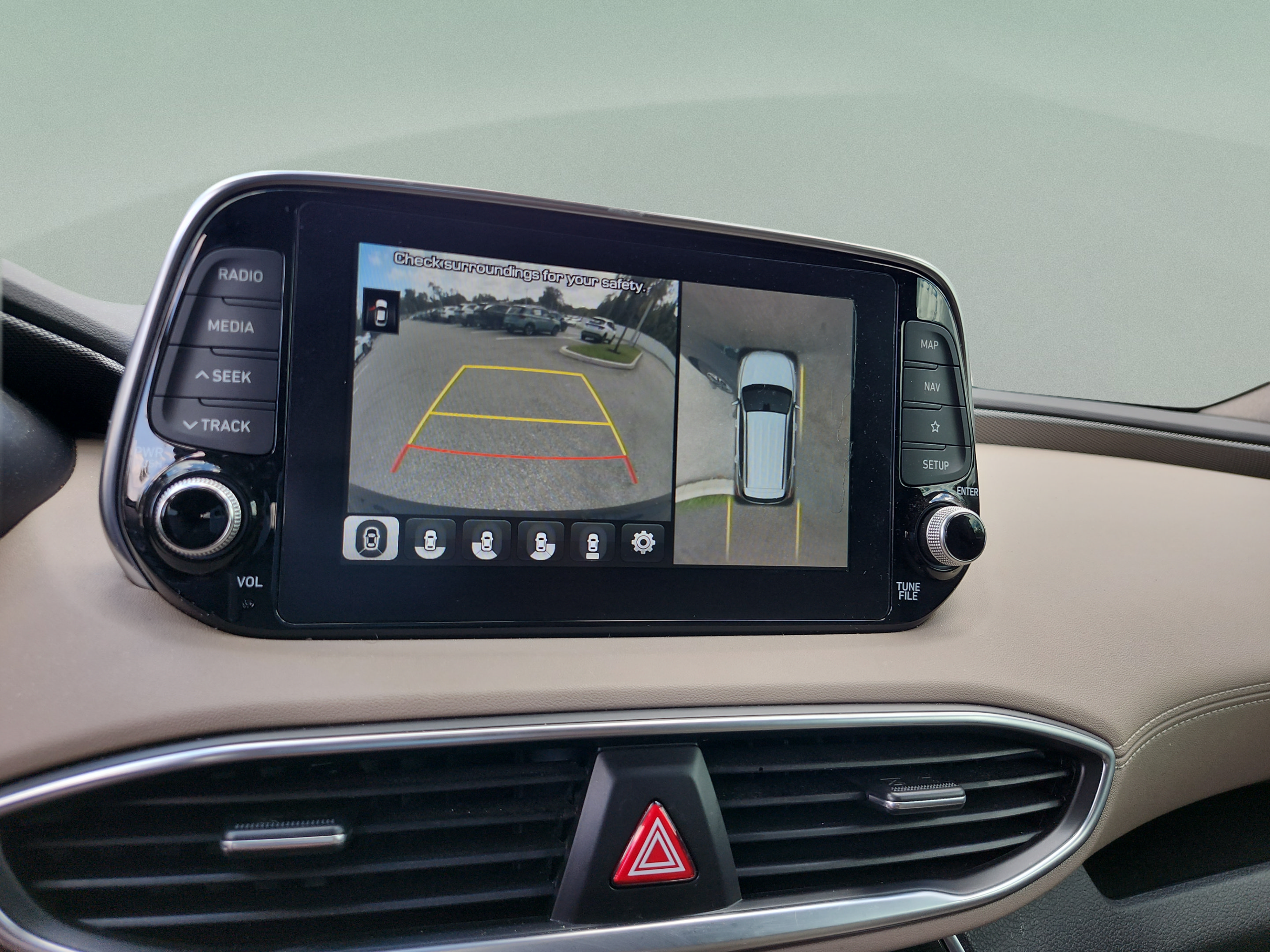 Used 2019 Hyundai Santa Fe FWD image 21