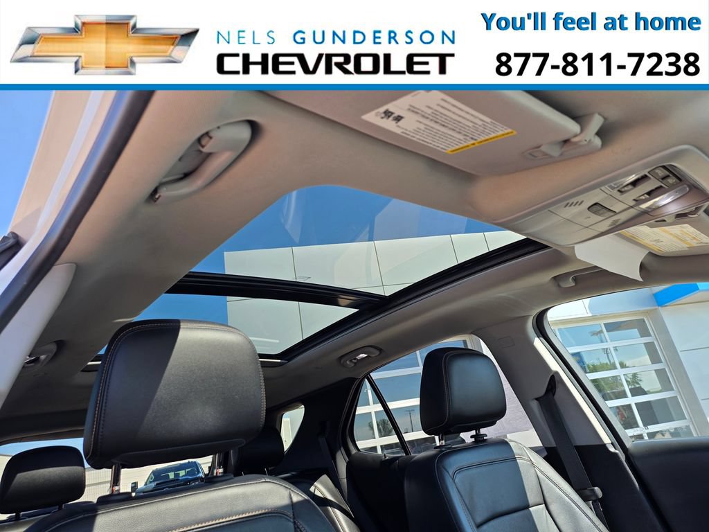 Used 2018 Chevrolet Equinox Premier AWD/4WD image 16