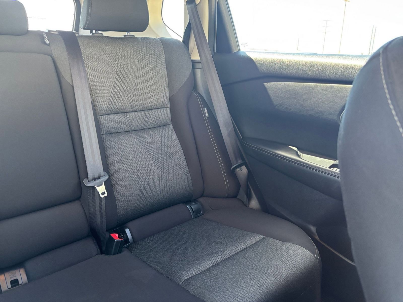 Used 2025 Nissan Rogue SV AWD/4WD image 39