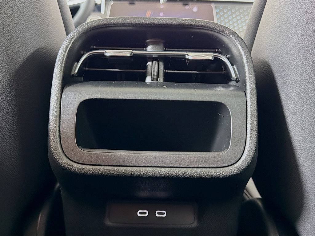New 2026 Mercedes-Benz E 450 4MATIC Sedan image 27