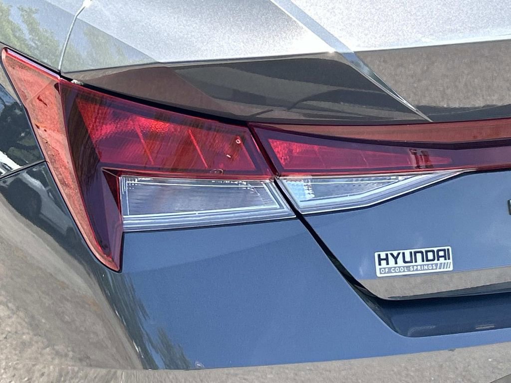 Certified 2023 Hyundai Elantra SEL FWD image 11