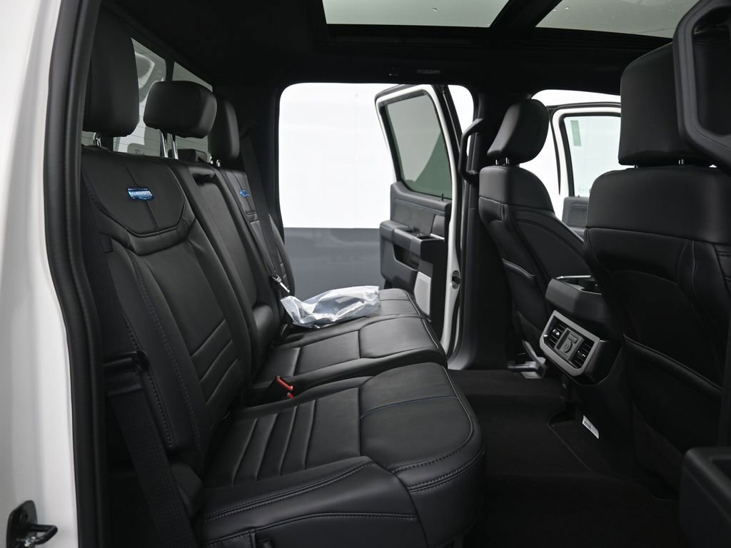 New 2026 Ford F450 Platinum image 14