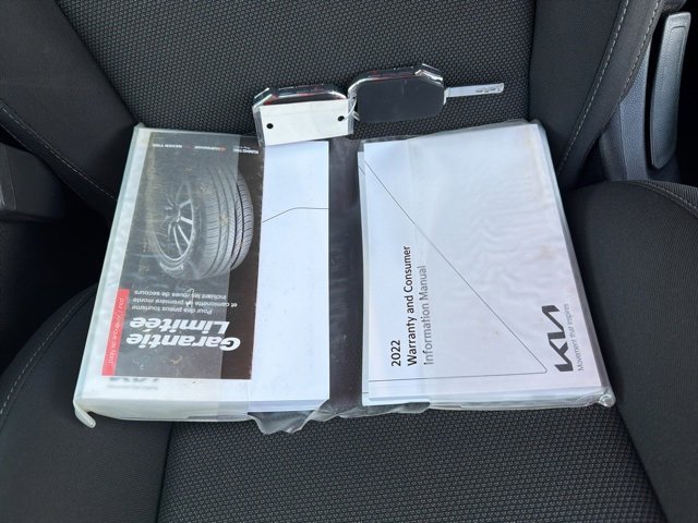 Used 2022 Kia Forte LXS image 18