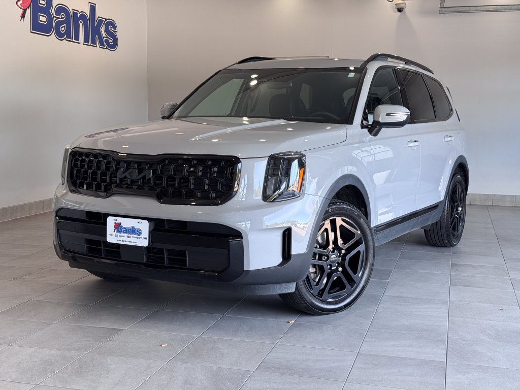 Used 2025 Kia Telluride EX X-Line AWD/4WD image 2