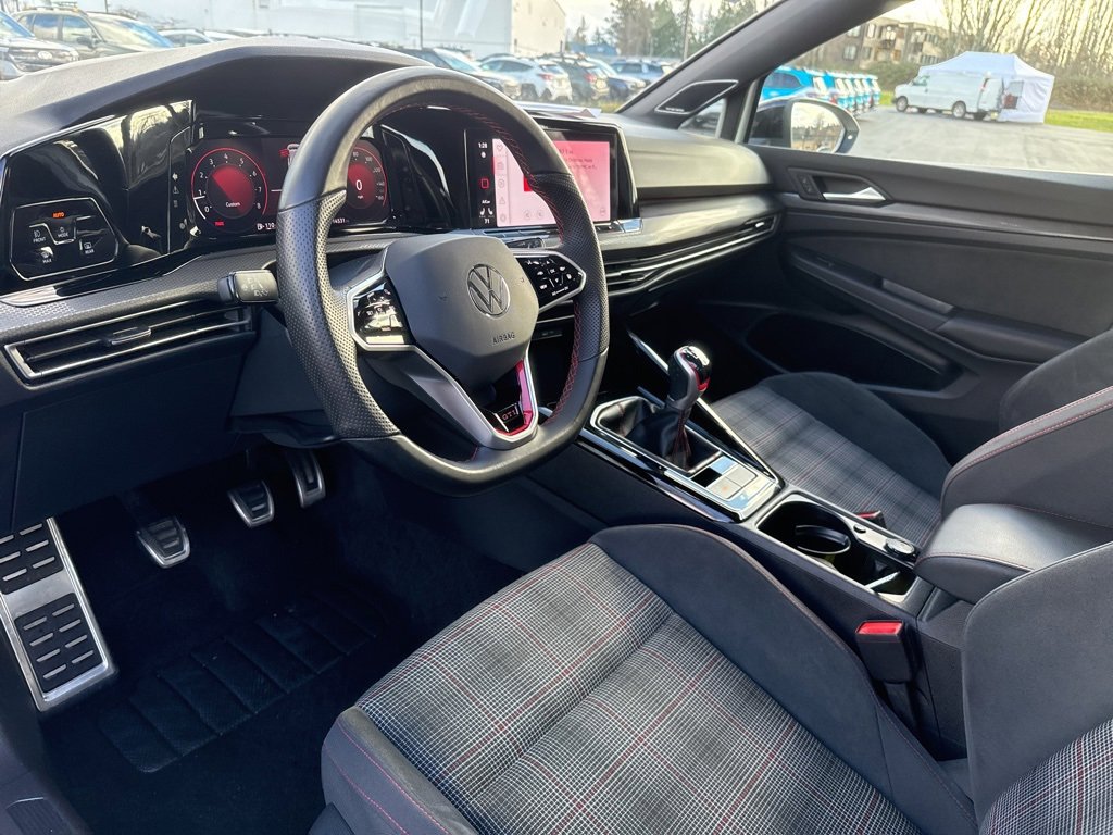 Used 2024 Volkswagen GTI SE image 14