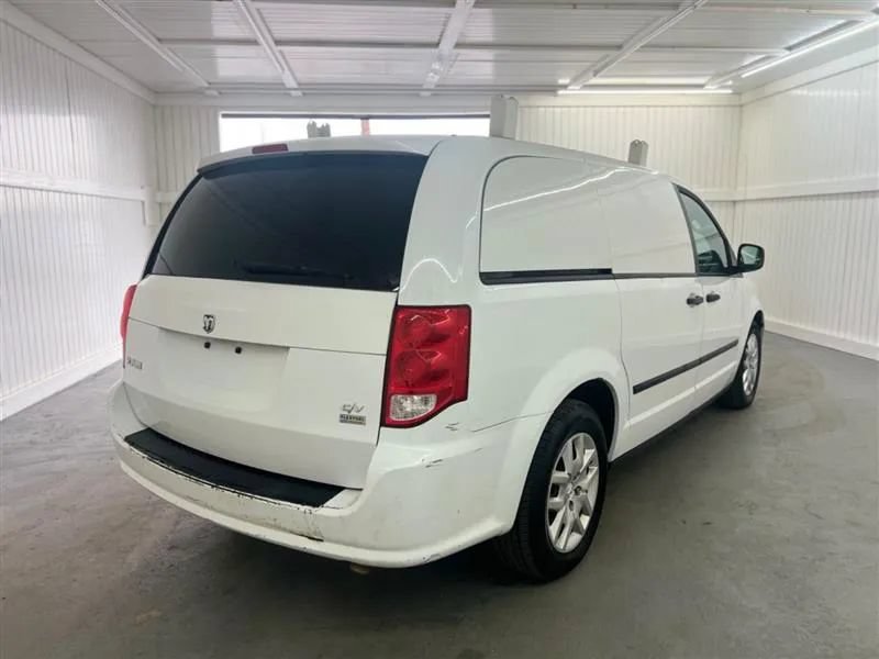 Used 2014 RAM C/V Tradesman FWD image 5