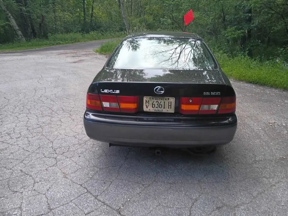 Used 1998 Lexus ES 330 FWD image 4