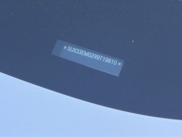 Used 2024 BMW X7 M60i w/ Executive Package image 33