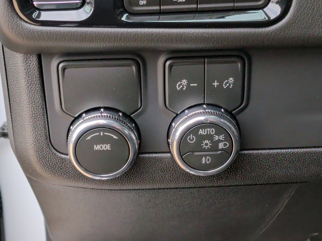New 2027 GMC Yukon Denali RWD image 17
