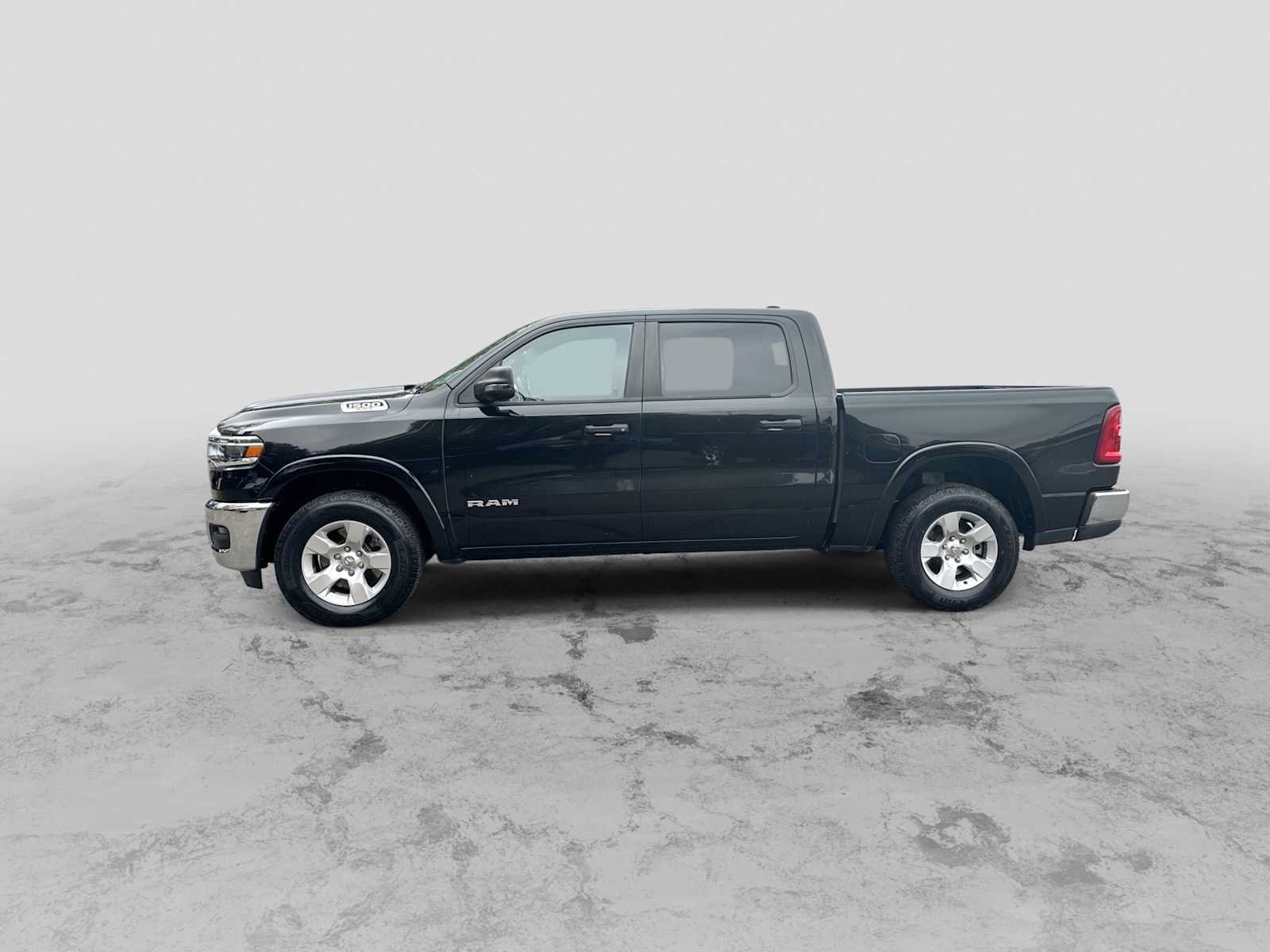 Certified 2025 RAM 1500 Big Horn AWD/4WD image 5