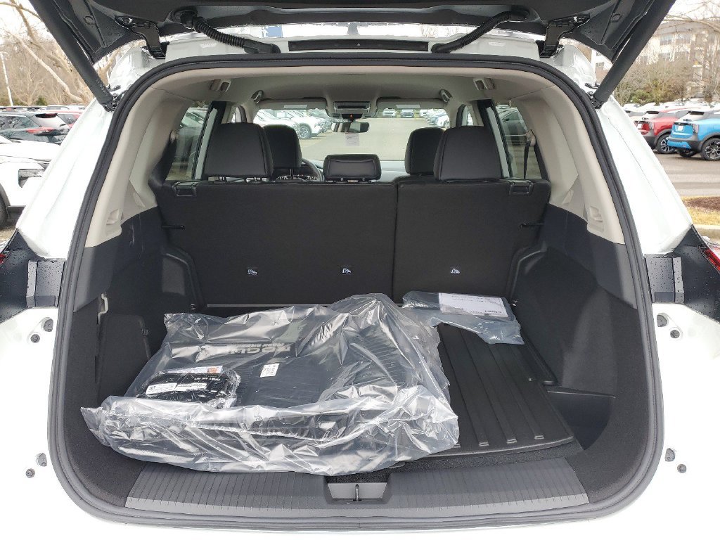 New 2026 Nissan Rogue SV w/ Rock Creek Premium Package AWD/4WD image 7