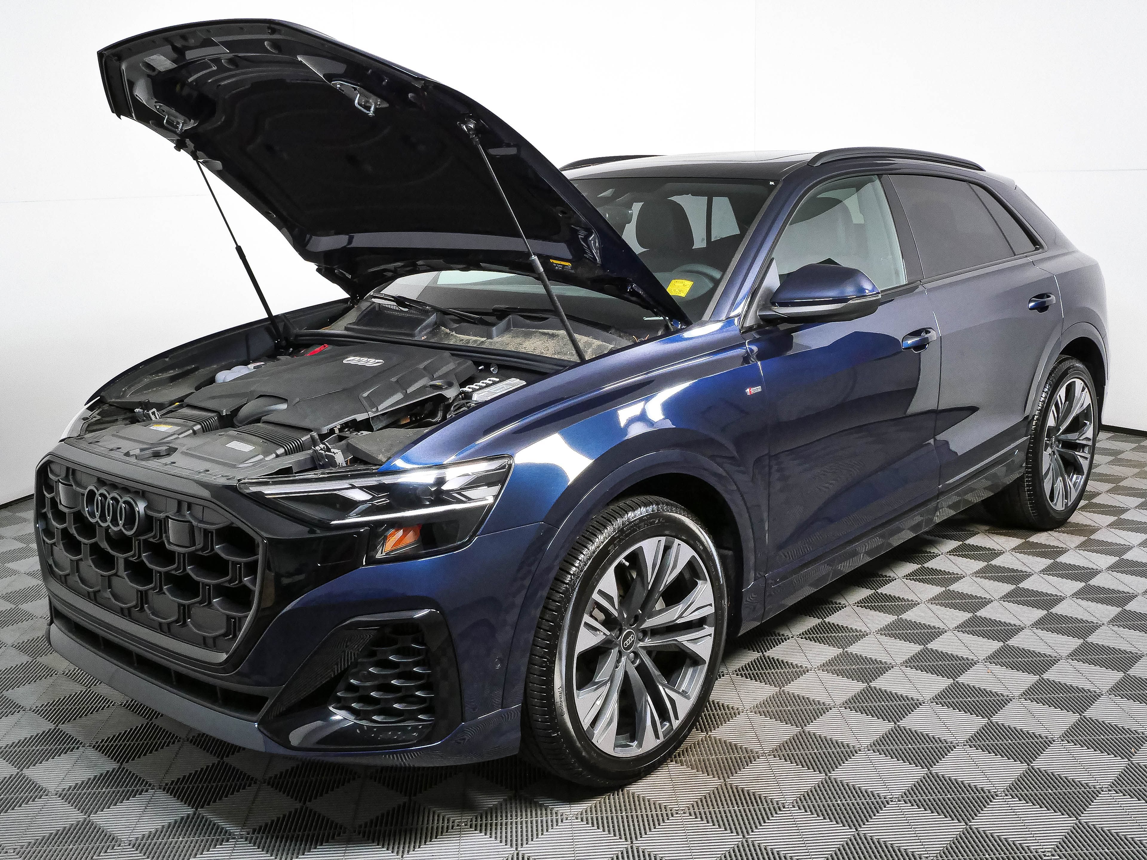New 2026 Audi Q8 Premium Plus w/ Premium Plus Package AWD/4WD image 34
