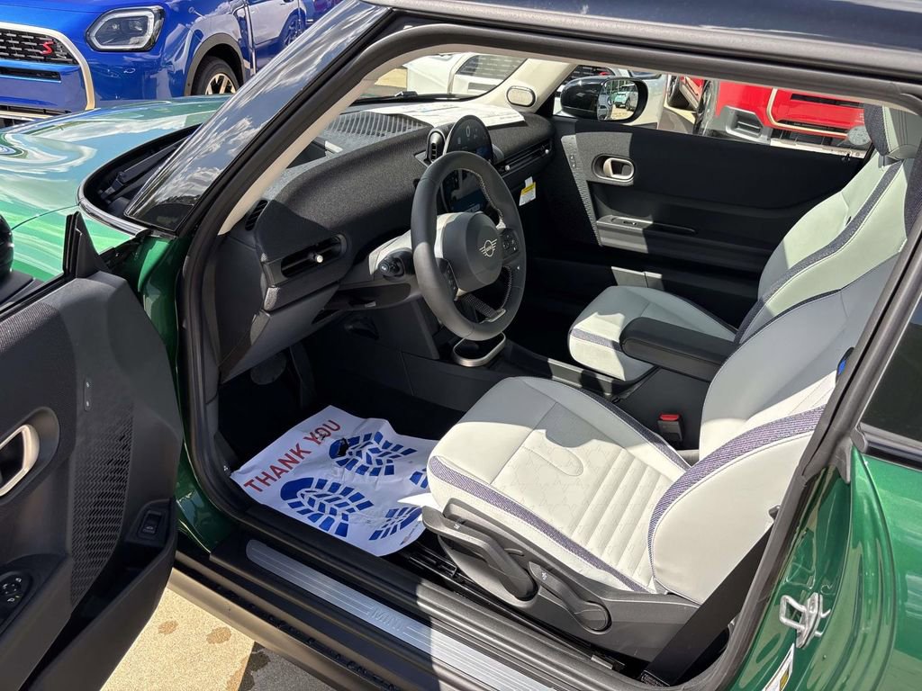 New 2026 MINI Cooper S image 25