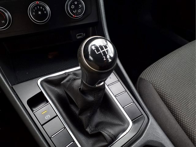 Used 2019 Volkswagen Jetta S image 16