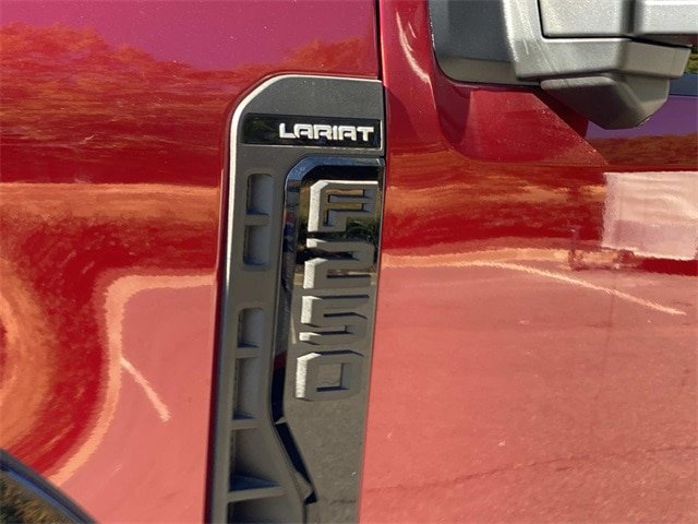 New 2026 Ford F250 Lariat w/ Black Appearance Package image 29
