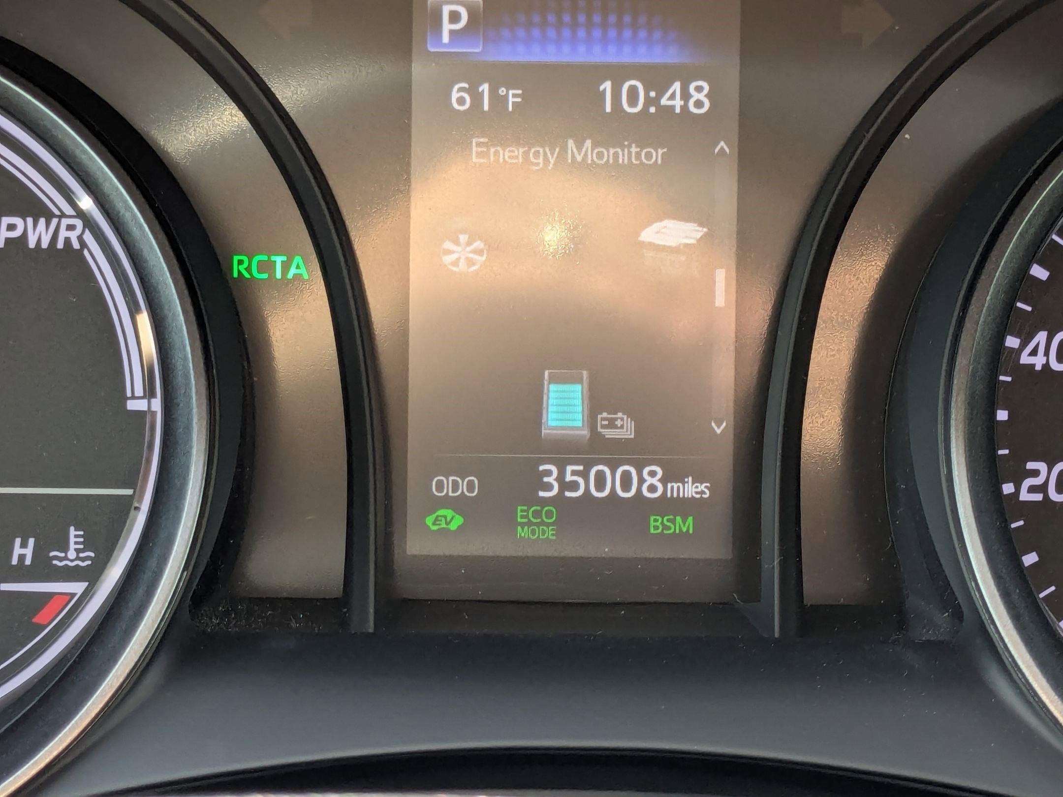 Used 2022 Toyota Camry SE w/ Audio Upgrade Package image 24