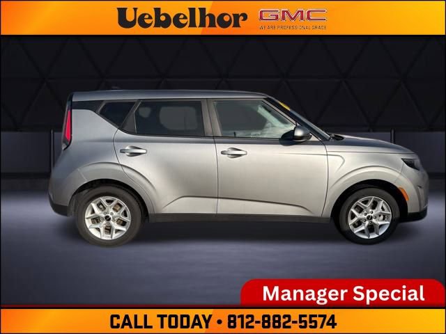 Used 2024 Kia Soul LX w/ Option Group 015 image 3