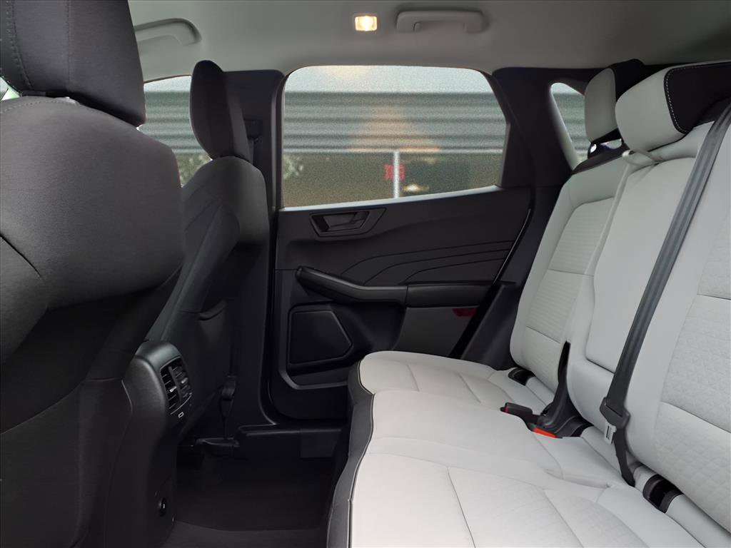 Used 2025 Ford Escape Active image 12